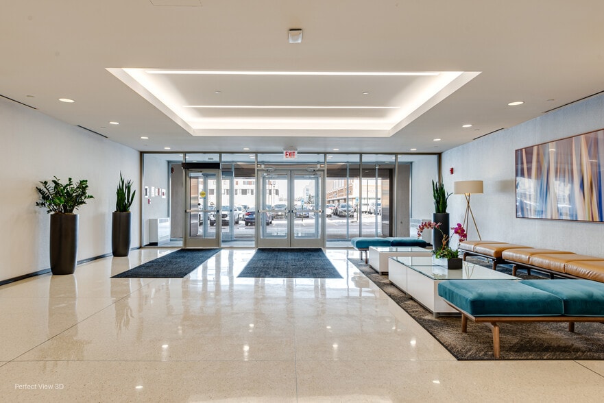 More Photos Of 2122 York Rd, Oak Brook Medical For Sale