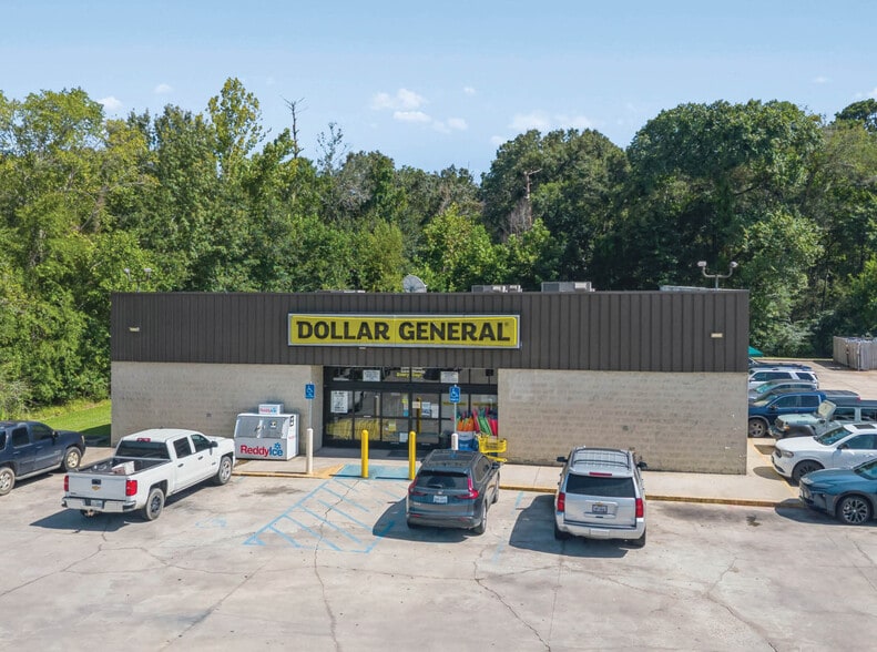 Primary Photo Of 26154 FM 1485 Rd, New Caney Freestanding For Sale