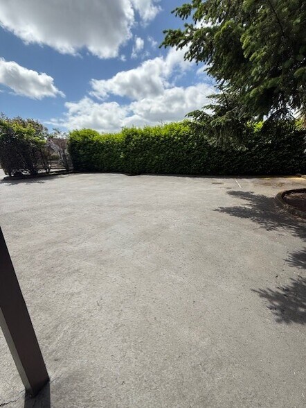 More Photos Of 4245 SW 109th Ave, Beaverton Office For Lease