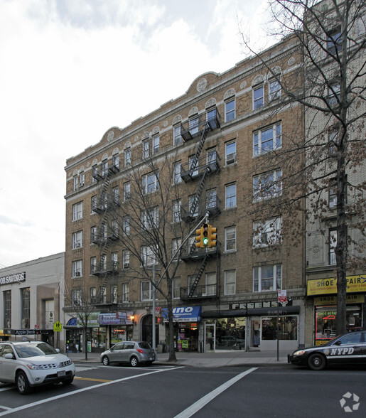 Primary Photo Of 714 W 181st St, New York Apartments For Lease