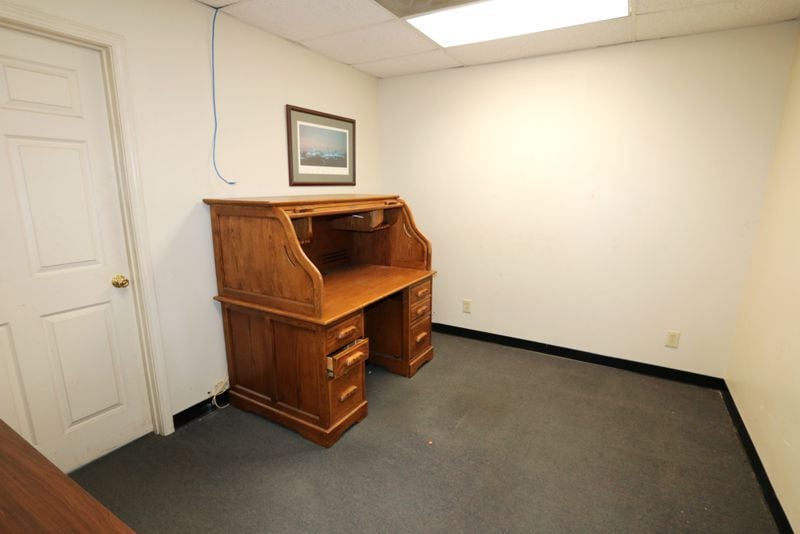 More Photos Of 5205 Old Buncombe Rd, Greenville Warehouse For Lease