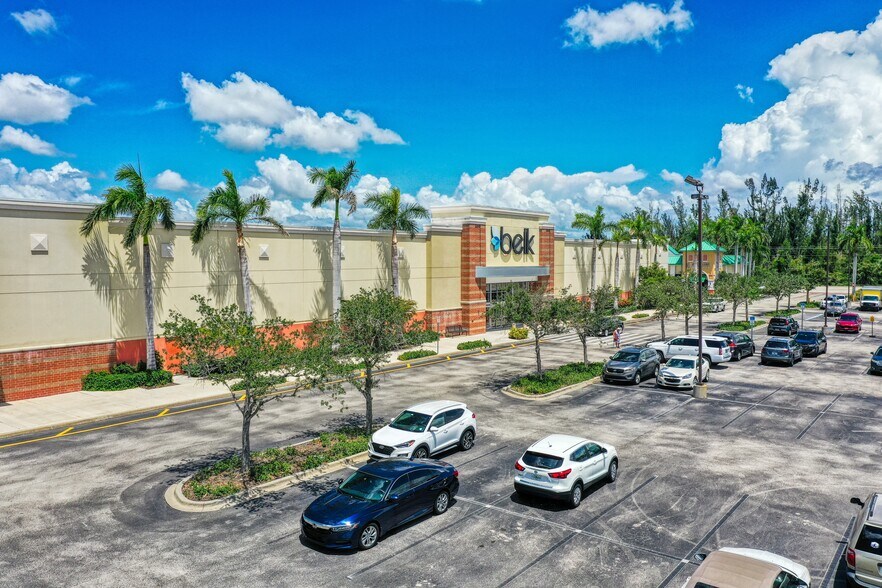 More Photos Of 2354 Surfside Blvd, Cape Coral Storefront For Sale