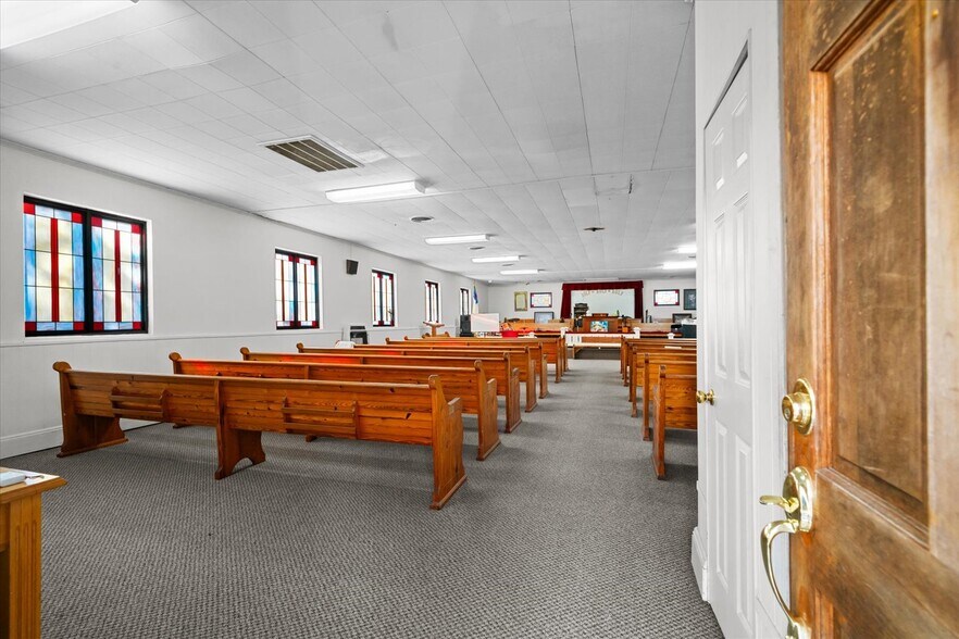 More Photos Of 123 Bethel Church Rd NE, Dalton Religious Facility For Sale