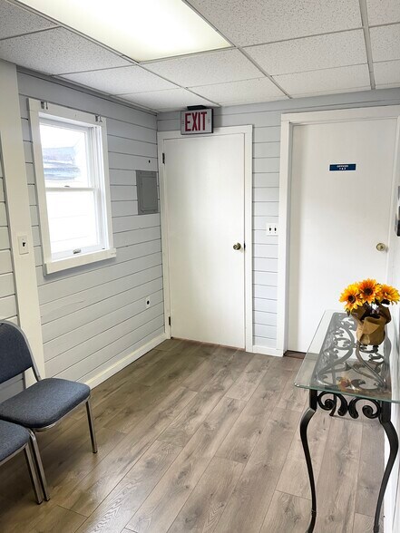 More Photos Of 377 Main St, Center Moriches Storefront Retail Office For Sale