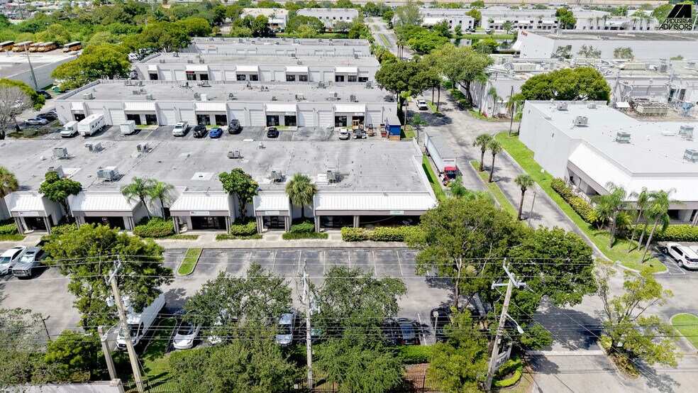 More Photos Of 4101 SW 47th Ave, Davie Flex For Lease