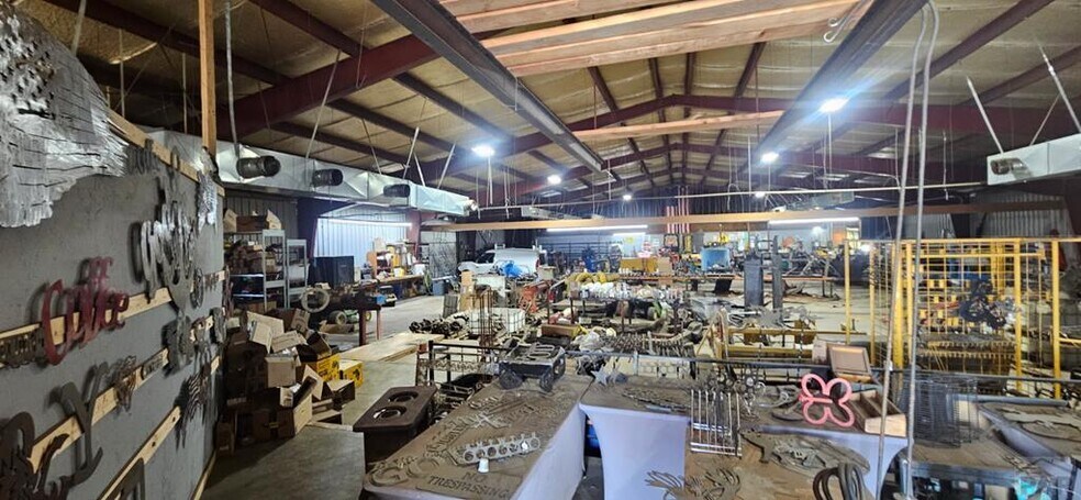 More Photos Of 21577 US Highway 50, Rocky Ford Flex For Sale