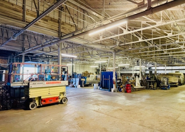 More Photos Of 201 S Rural St, Indianapolis Warehouse For Sale