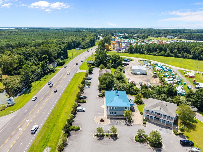 More Photos Of 8468 Caratoke Hwy, Powells Point Bank For Lease