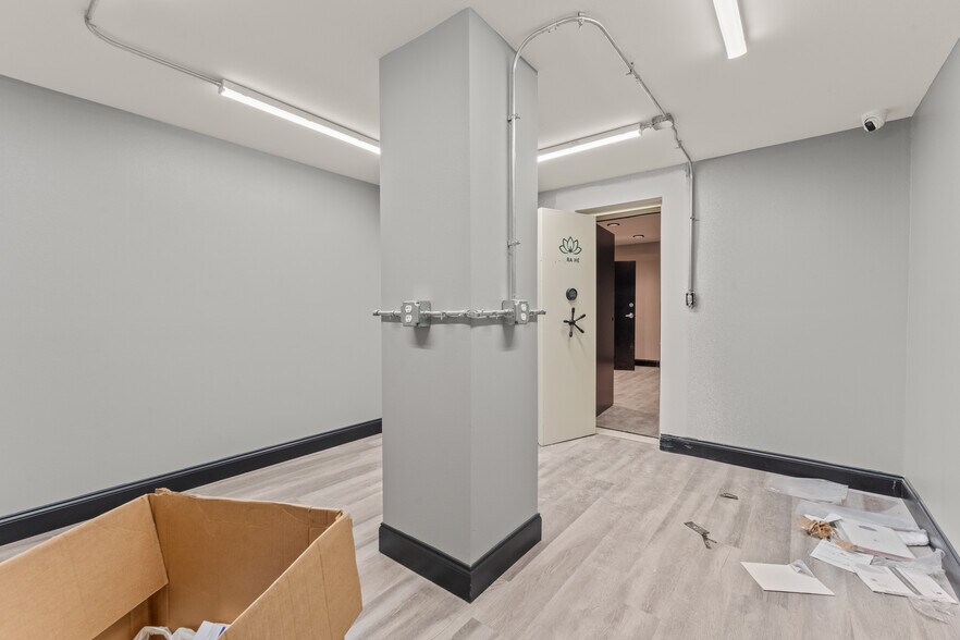 More Photos Of 2726 Continental Dr, Baton Rouge Medical For Lease