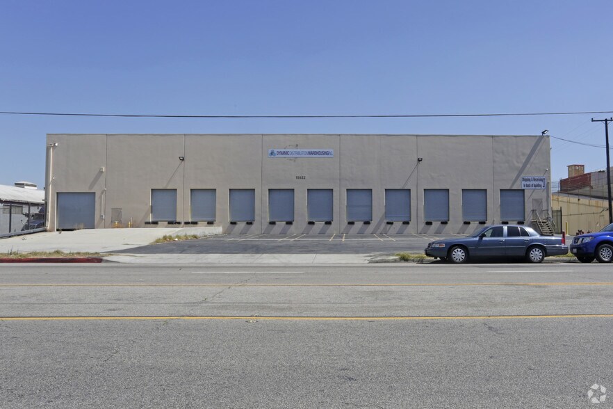 More Photos Of 15922 Main St, Gardena Distribution For Lease