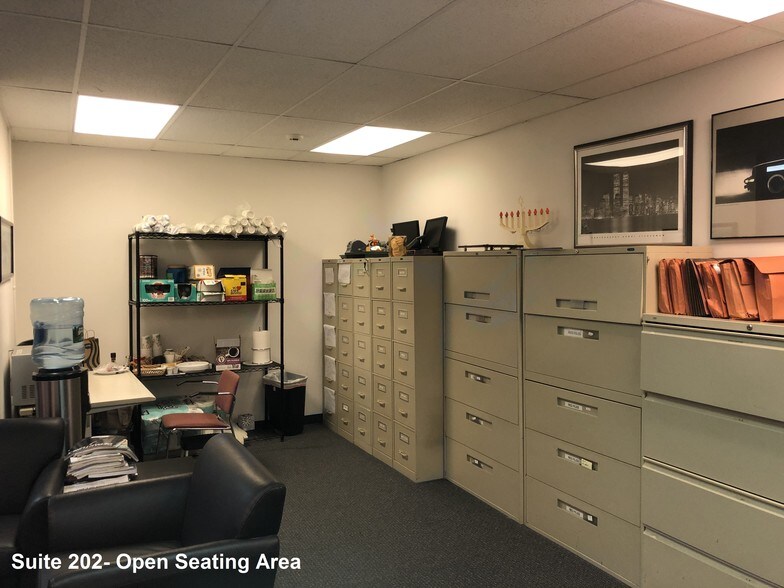 More Photos Of 92 S Central Ave, Hartsdale Storefront Retail Office For Lease