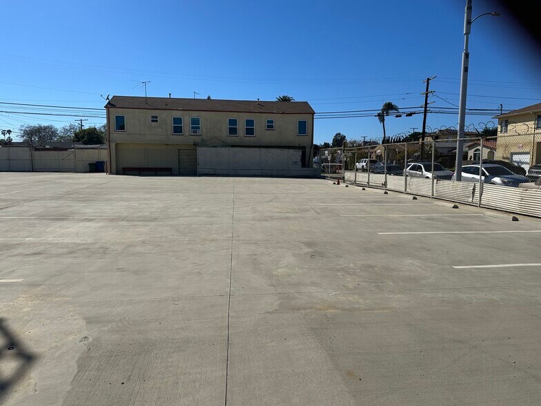 More Photos Of 3410 W 59th Pl, Los Angeles Land For Sale