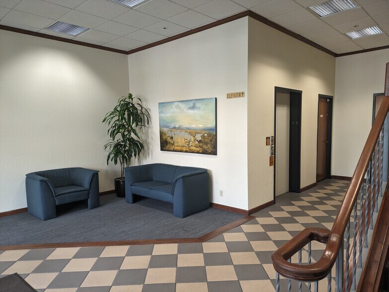 More Photos Of 133 Mission St, Santa Cruz Medical For Lease