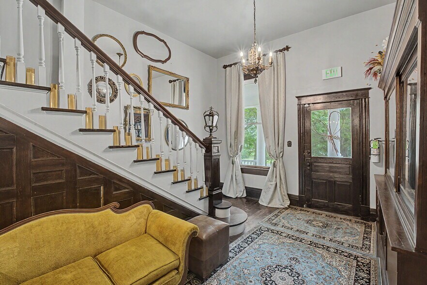 More Photos Of 118 Hwy 309 S, Byhalia Lodge Meeting Hall For Sale