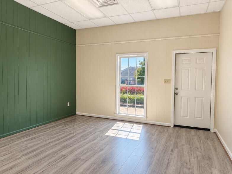 More Photos Of 121 Saint Joseph Ave, Brewton Office For Sale