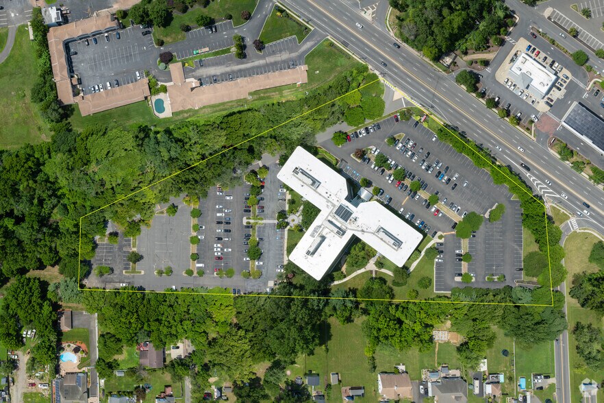 More Photos Of 535 Route 38, Cherry Hill Office For Lease