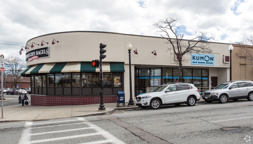 More Photos Of 356-380 Granite Ave, Milton Storefront Retail Office For Lease