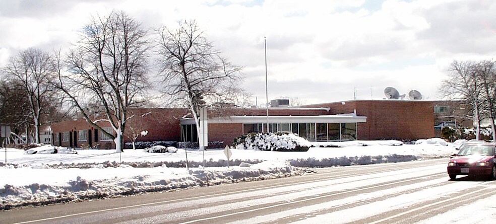 More Photos Of 1000 Providence Hwy, Dedham Office For Lease