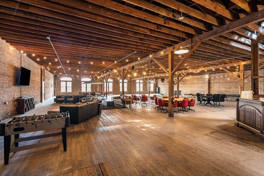 More Photos Of 30-50 2nd St E, Kalispell Office Residential For Sale