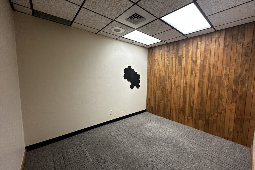 More Photos Of 2808 North Ave, Grand Junction Office For Sale