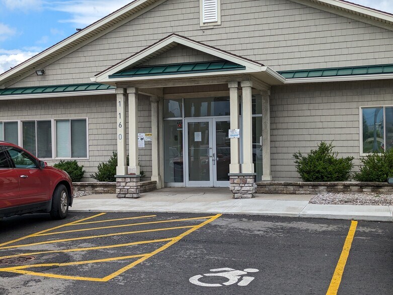 More Photos Of 1160 Chili Ave, Rochester Medical For Lease
