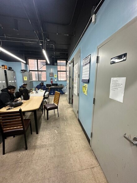 More Photos Of 1819 Flushing Ave, Ridgewood Warehouse For Lease