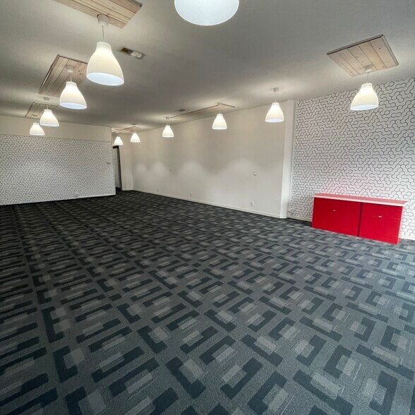 More Photos Of 12-20 N San Mateo Dr, San Mateo Medical For Lease
