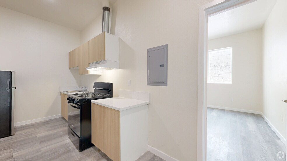 More Photos Of 3217 S Central Ave, Los Angeles Apartments For Sale