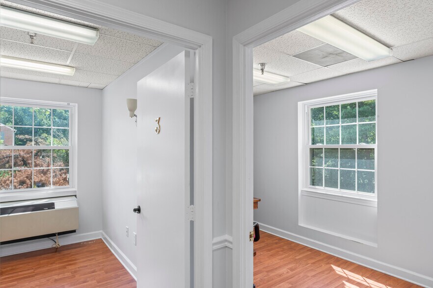 More Photos Of 5514 Alma Ln, Springfield Medical For Lease