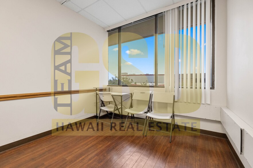 More Photos Of 98-1247 Kaahumanu St, Aiea Office For Sale
