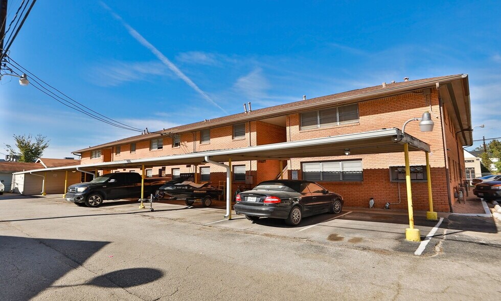 More Photos Of 714-724 E 11th St, Houston Apartments For Sale