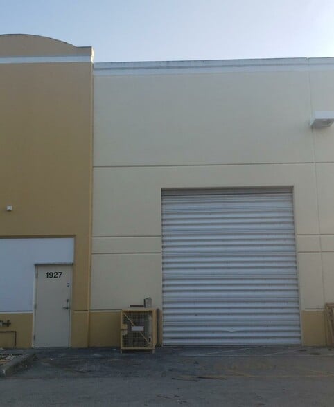 More Photos Of 1925 Banks Rd, Margate Warehouse For Sale