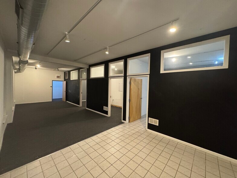 More Photos Of 1820-1830 W Grand Ave, Chicago Warehouse For Lease