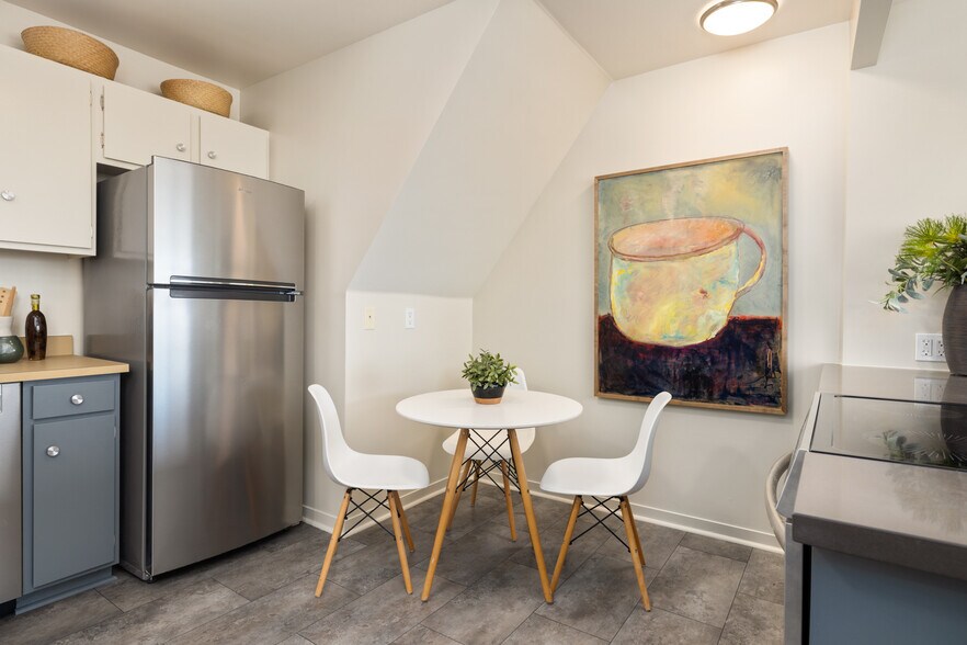 More Photos Of 1010 Grayson St, Berkeley Office Residential For Sale