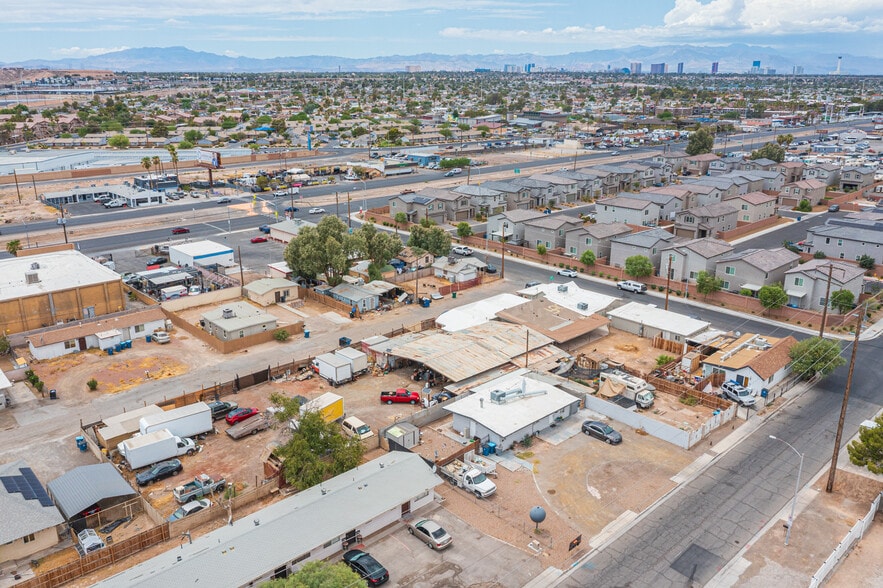 More Photos Of 5900 Cassedy Ln, Las Vegas Apartments For Sale