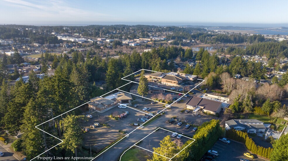 Primary Photo Of , Coos Bay Office For Sale