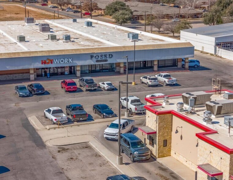 More Photos Of 2421-2429 N County Road W, Odessa Storefront For Sale