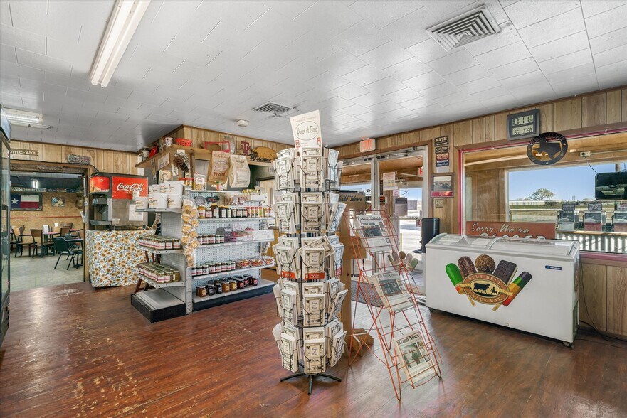 More Photos Of 28323 I-20, Wills Point Restaurant For Sale