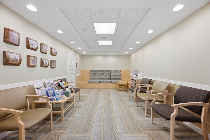 More Photos Of 35 Saybrook Rd, Essex Medical For Sale