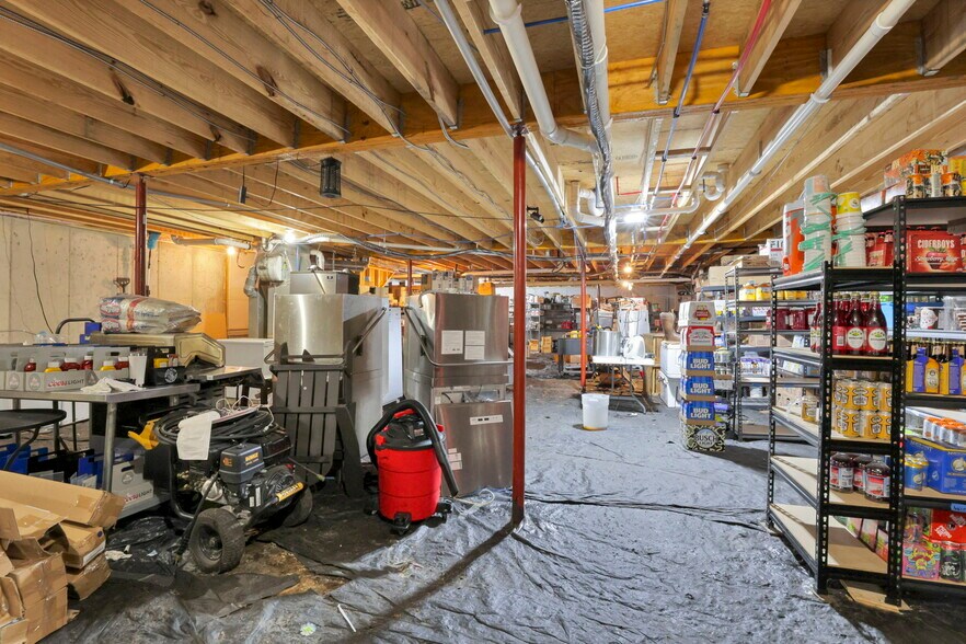 More Photos Of 14675 Zion Rd, Thornville Restaurant For Sale