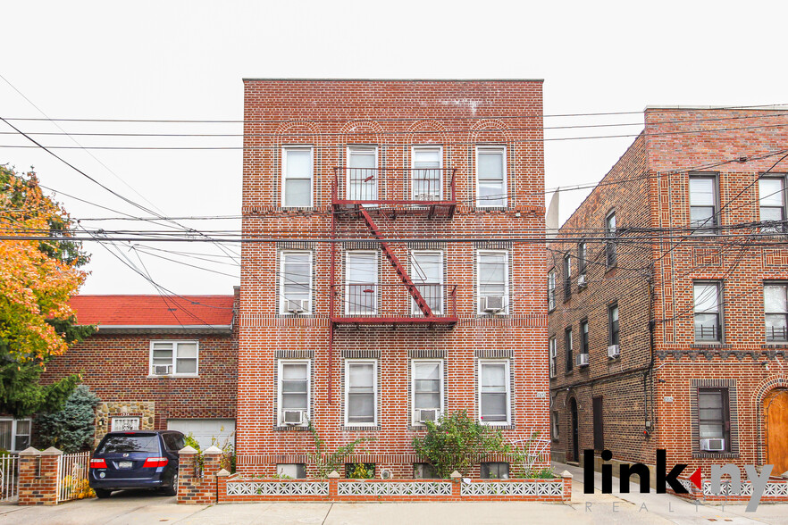 Primary Photo Of 1920 Haight Ave, Bronx Apartments For Sale