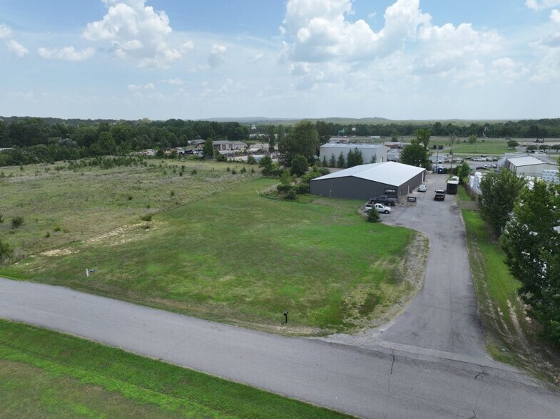 More Photos Of 30 Wheeler St, Mayflower Industrial For Sale