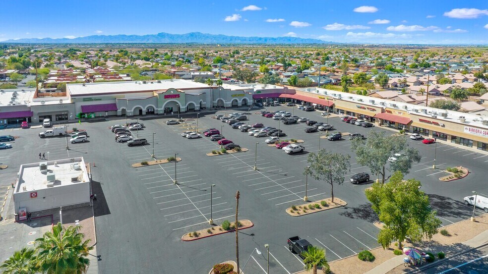 More Photos Of 10720 W Indian School Rd, Phoenix Unknown For Lease