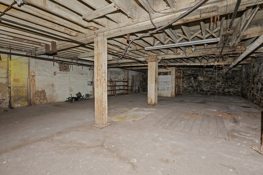 More Photos Of 115 S Jefferson St, Spokane Apartments For Lease