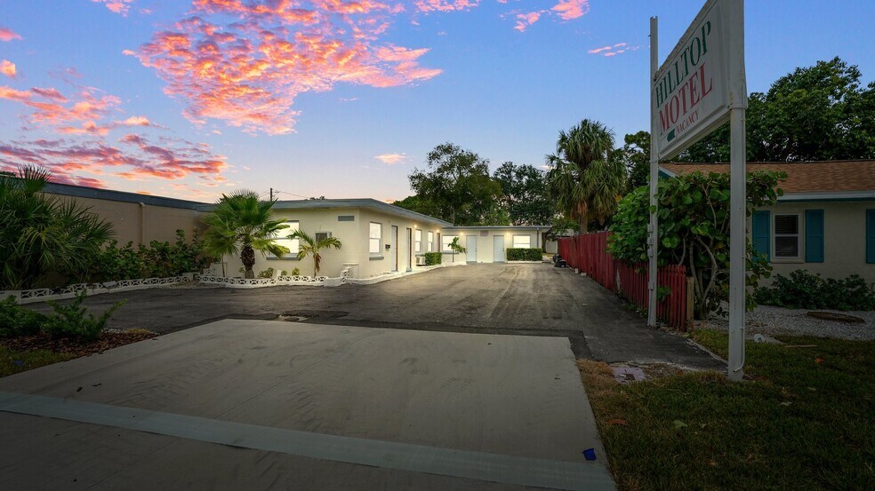 Primary Photo Of 1466 Gulf to Bay Blvd, Clearwater Hotel For Sale