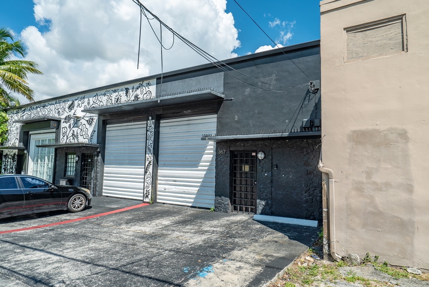 More Photos Of 363-367 NE 61st St, Miami Loft Creative Space For Lease