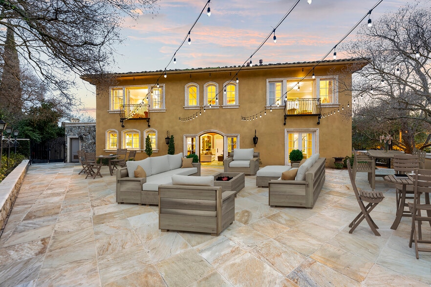 More Photos Of 1210 Arden Hills Ln, Sacramento Specialty For Sale
