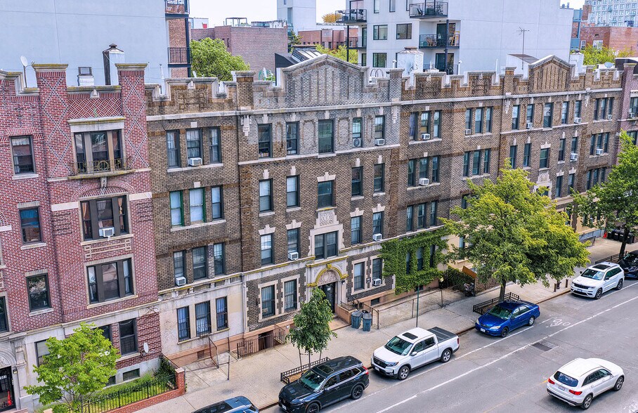More Photos Of 2015 Bedford Ave, Brooklyn Apartments For Sale