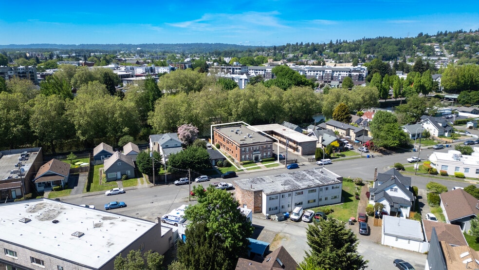 More Photos Of 1003 N 1st St, Renton Apartments For Sale