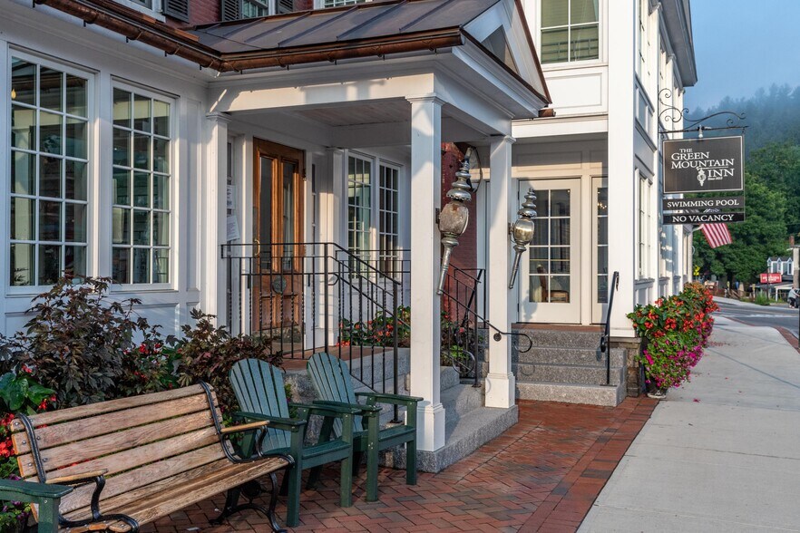 More Photos Of 18 Main St, Stowe Hotel For Sale